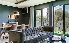 Urban Luxury In The East Precinct
